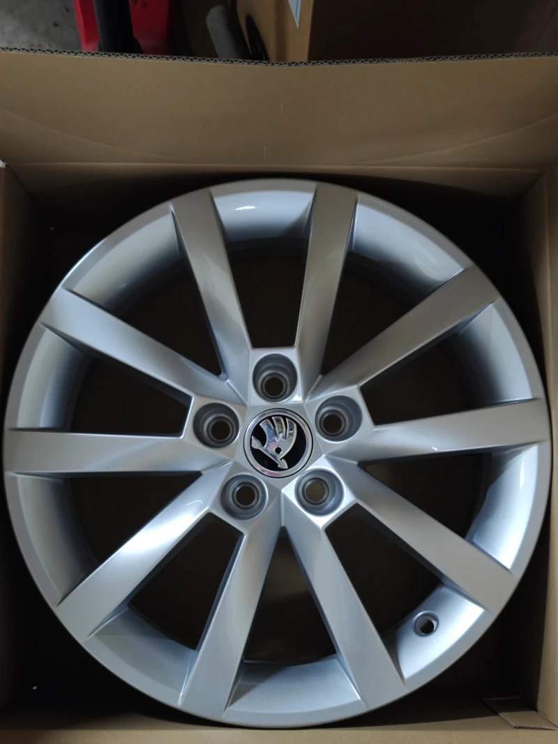 Skoda Scala  Monte carlo plus, снимка 9 - Автомобили и джипове - 51007582