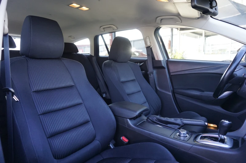 Mazda 6 2.2D/навигация/KeyLess/Xennon , снимка 11 - Автомобили и джипове - 52424808