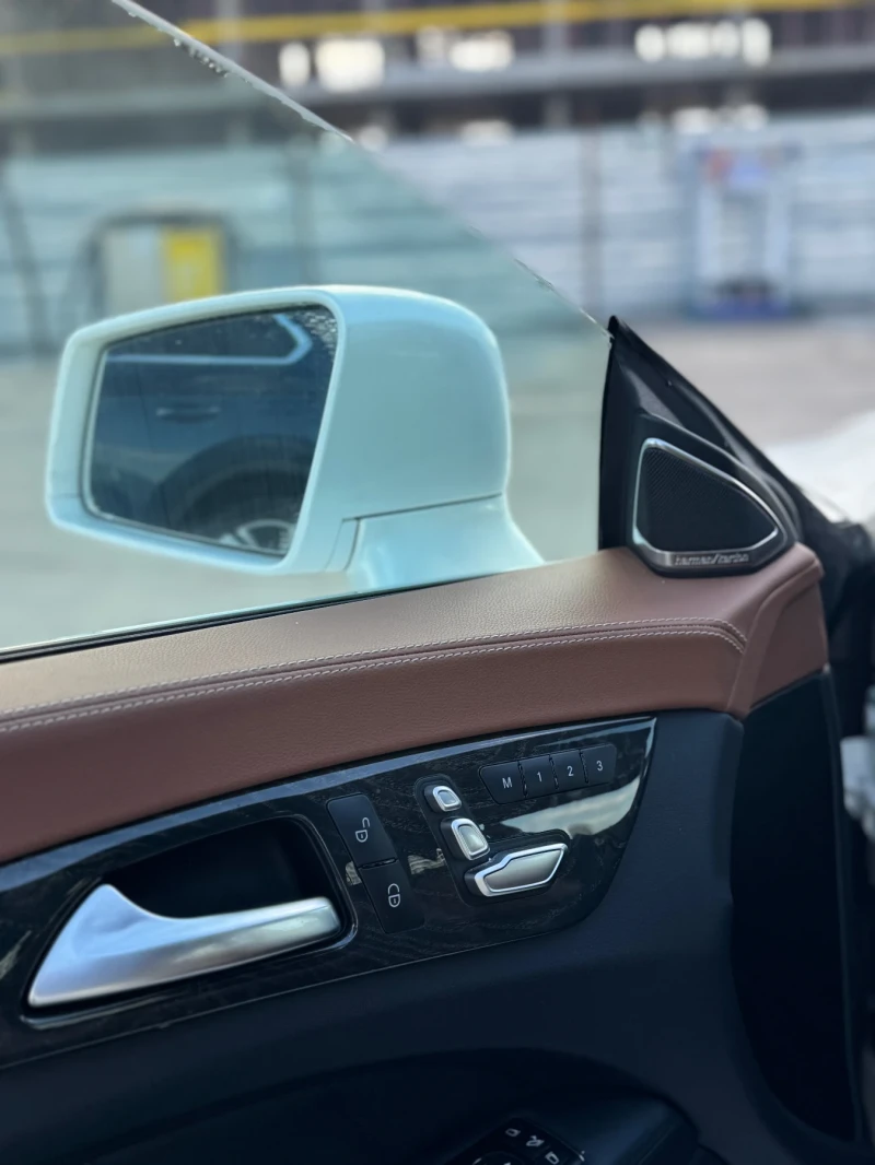Mercedes-Benz CLS 400 4 Matic, снимка 9 - Автомобили и джипове - 52504177