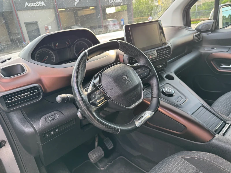 Peugeot Rifter 1.5 BlueHDi GT line EAT8 Long, снимка 13 - Автомобили и джипове - 52551781