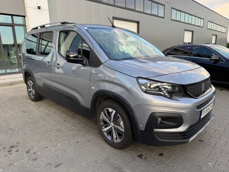 Peugeot Rifter 1.5 BlueHDi GT line EAT8 Long, снимка 3 - Автомобили и джипове - 52551781