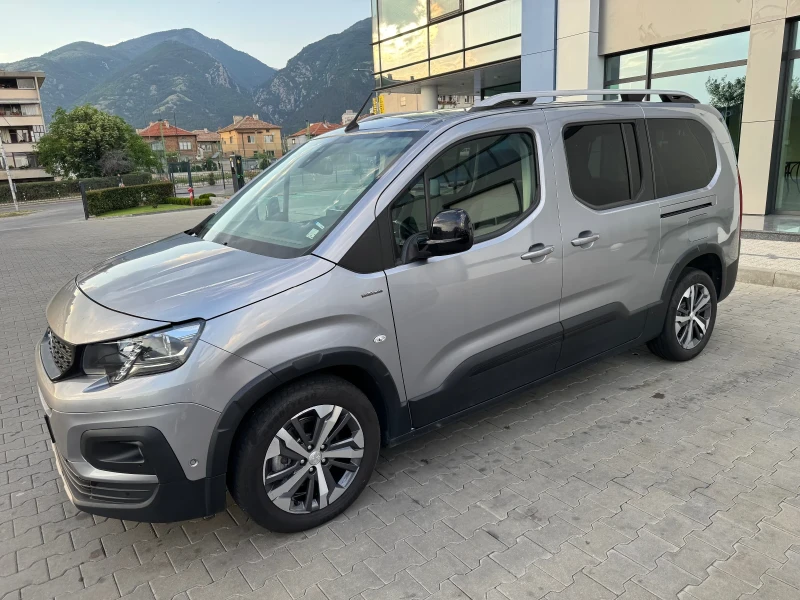 Peugeot Rifter 1.5 BlueHDi GT line EAT8 Long, снимка 8 - Автомобили и джипове - 52551781