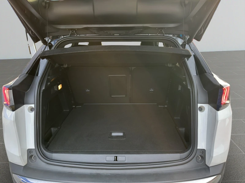 Peugeot 3008 New Line Up GT PACK 1.2 PureTech 130 S&S EAT8, снимка 14 - Автомобили и джипове - 52553608