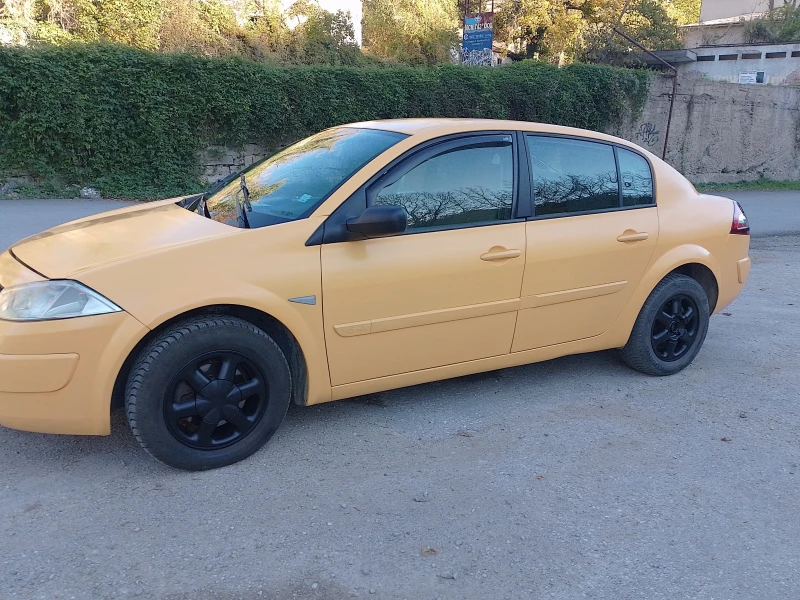 Renault Megane, снимка 4 - Автомобили и джипове - 52612235