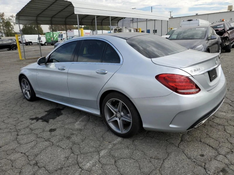 Mercedes-Benz C 300, снимка 2 - Автомобили и джипове - 52728176