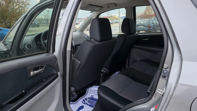 Suzuki SX4 КОЛЕДНА ПРОМОЦИЯ/УНИКАТ, снимка 6 - Автомобили и джипове - 52818096