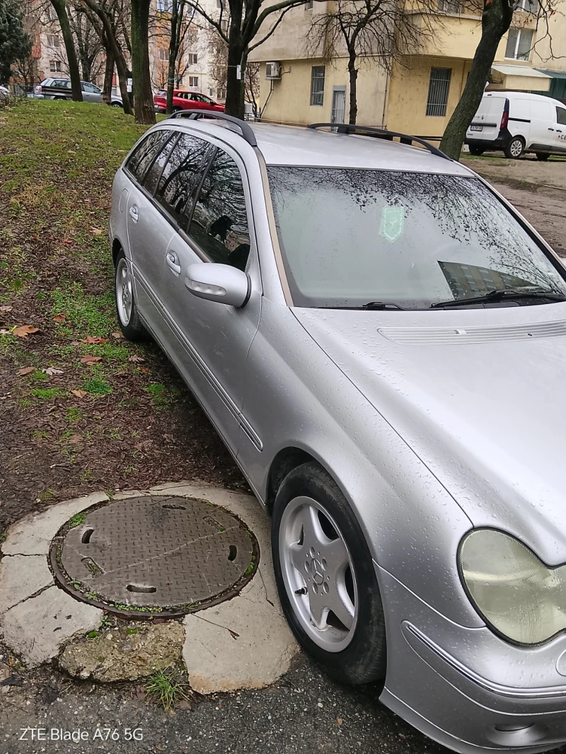 Mercedes-Benz C 270 Комби, снимка 4 - Автомобили и джипове - 52901998