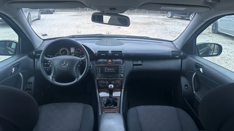 Mercedes-Benz C 200 AVANTGARDE | ОБСЛУЖЕН | РЕГИСТРИРАН, снимка 8 - Автомобили и джипове - 53010946