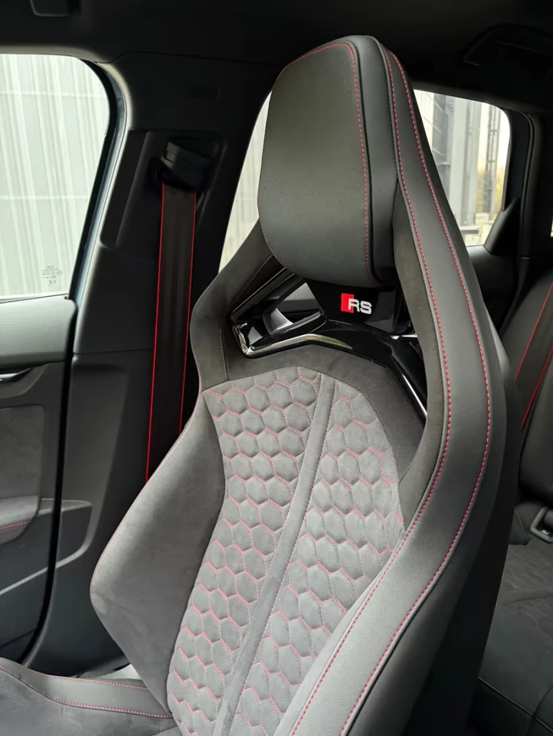 Audi Rs3 2.5TFSI/400HP/SPORTBACK/PANO/360/SONOS/SHADOW/712g, снимка 9 - Автомобили и джипове - 53164948