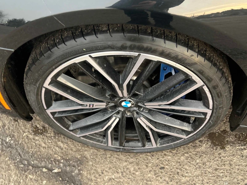 BMW 550  С РЕГИСТРАЦИЯ & АВТО КРЕДИТ , снимка 12 - Автомобили и джипове - 53513090