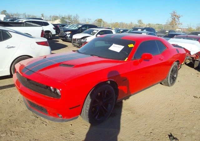 Dodge Challenger, снимка 1 - Автомобили и джипове - 48626435