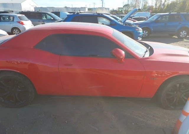 Dodge Challenger, снимка 6 - Автомобили и джипове - 48626435