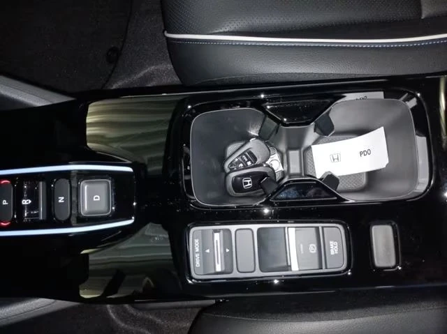 Honda e:Ny1 BASIS/204HP/CAM/DIGI/ACC/CPLAY/LED/KLESS/145q, снимка 12 - Автомобили и джипове - 54139145