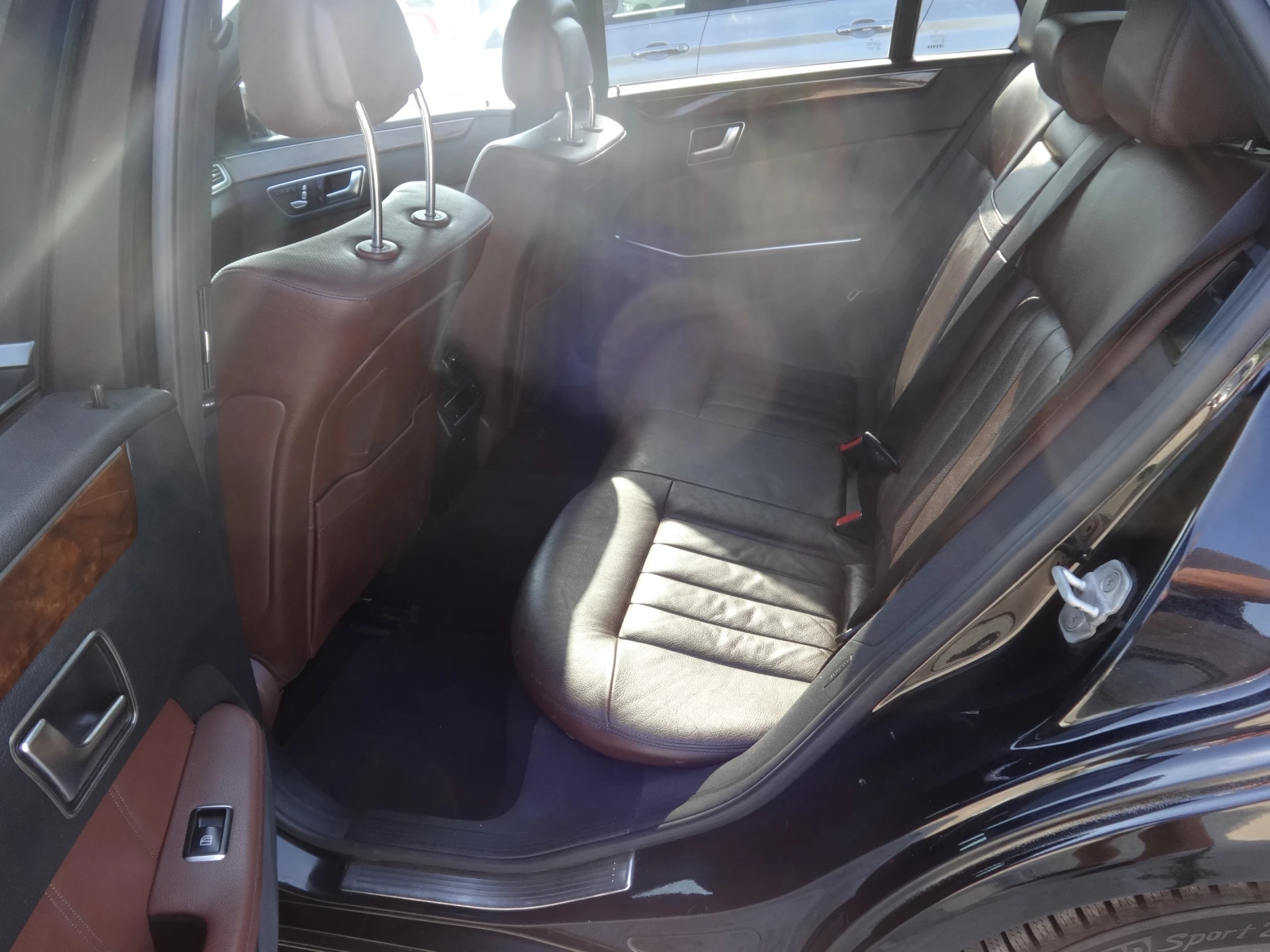 Mercedes-Benz E 250 2.2CDI | Mobile.bg — изображение 12