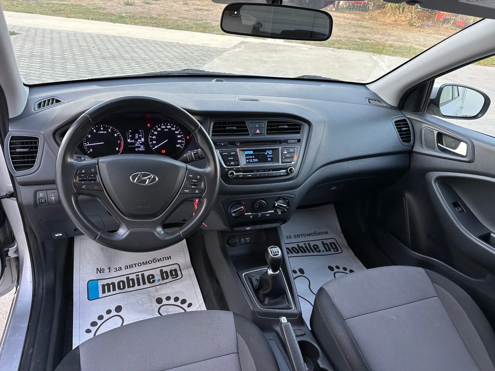 Hyundai I20 1.2i Intro Edition EURO 6 - изображение 6