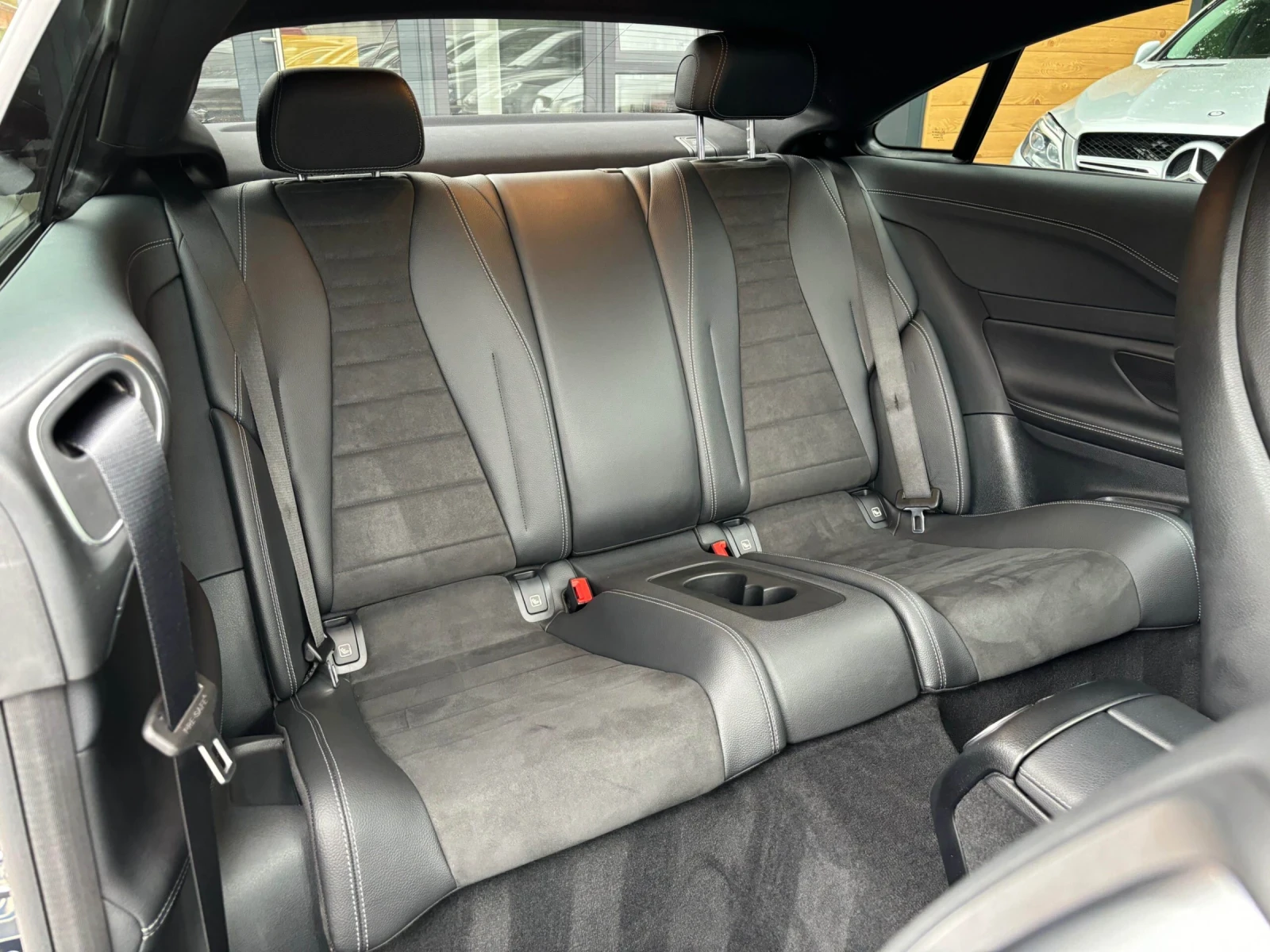 Mercedes-Benz E 220 COUPE 4 Matic | Mobile.bg   17