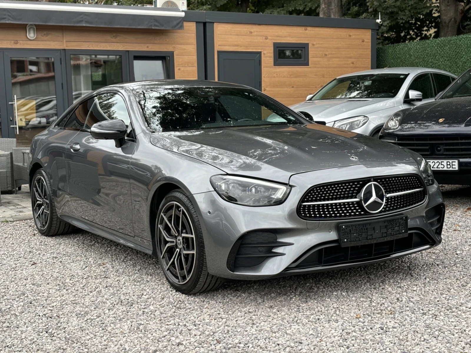 Mercedes-Benz E 220 COUPE 4 Matic - изображение 4
