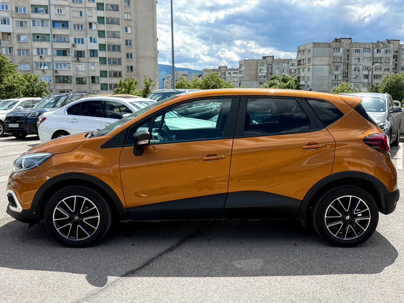 Renault Captur TCe * 90 p.s * Facelift * От България - изображение 8