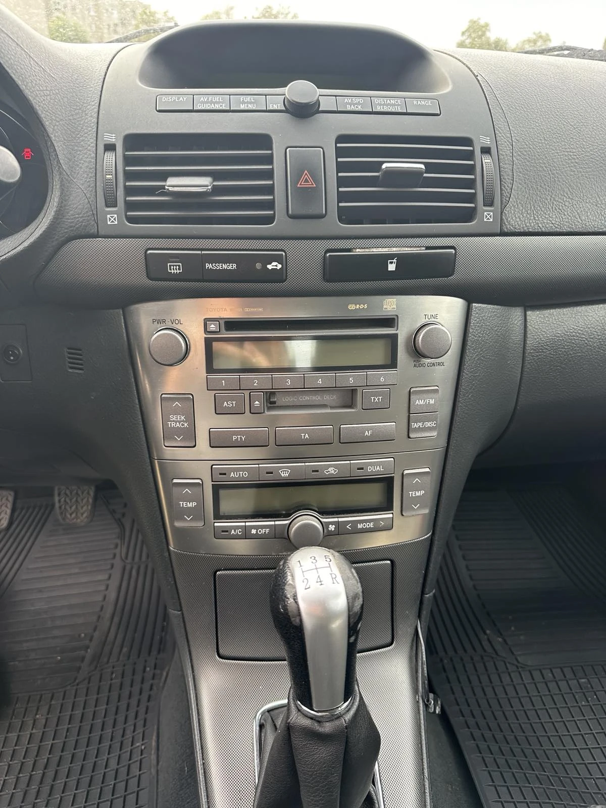 Toyota Avensis * 2.0 D4D* от TOYOTA БЪЛГАРИЯ - изображение 4