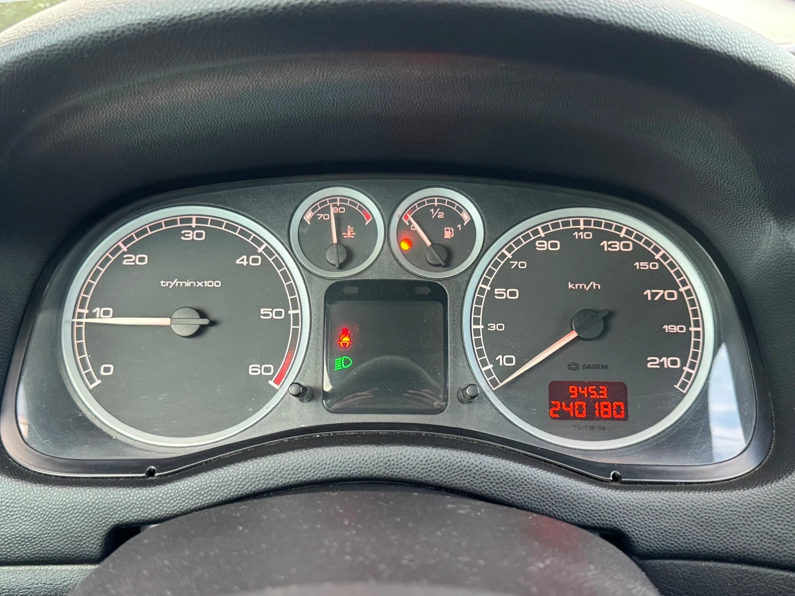 Peugeot 307 2.0HDI | Mobile.bg — изображение 12