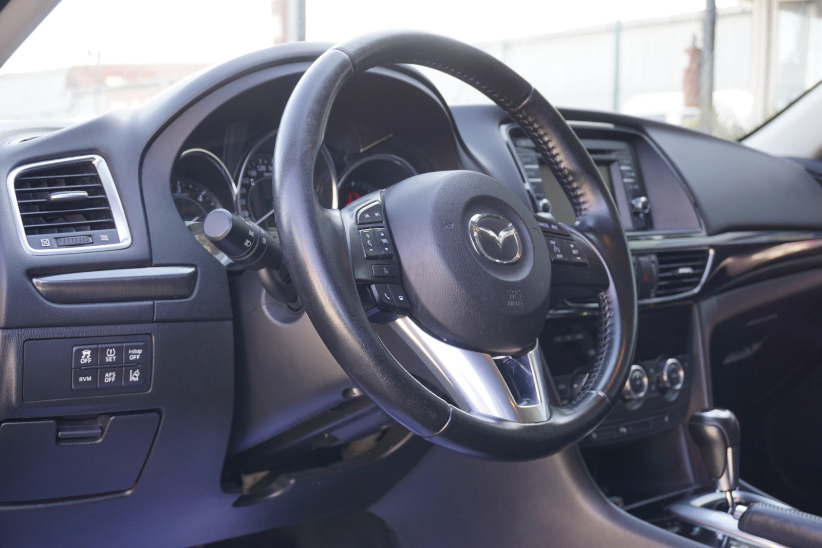 Mazda 6 2.2D//KeyLess/Xennon  | Mobile.bg   14