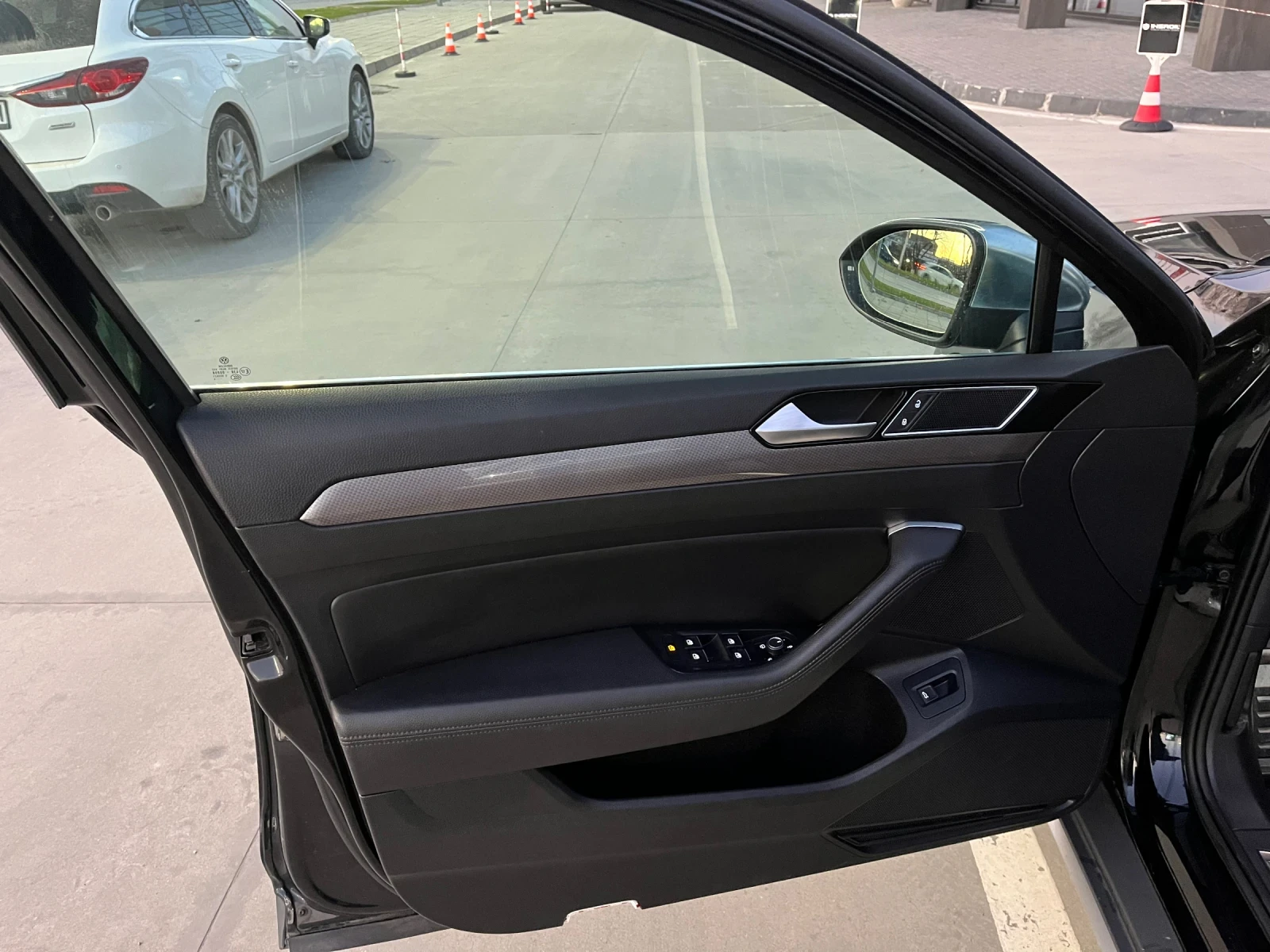 VW Passat 2.0 TDI - 190 HP - ALLTRACK - AUTOMAT  - изображение 7