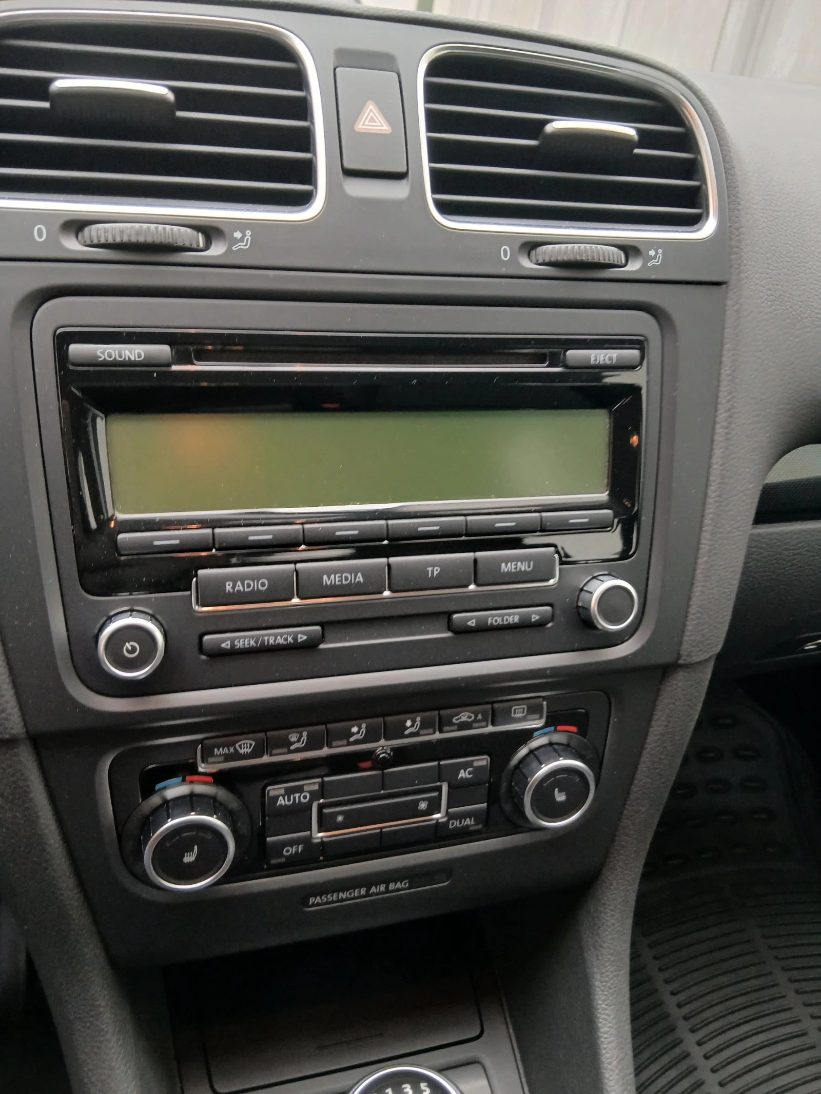 VW Golf 6 - изображение 6