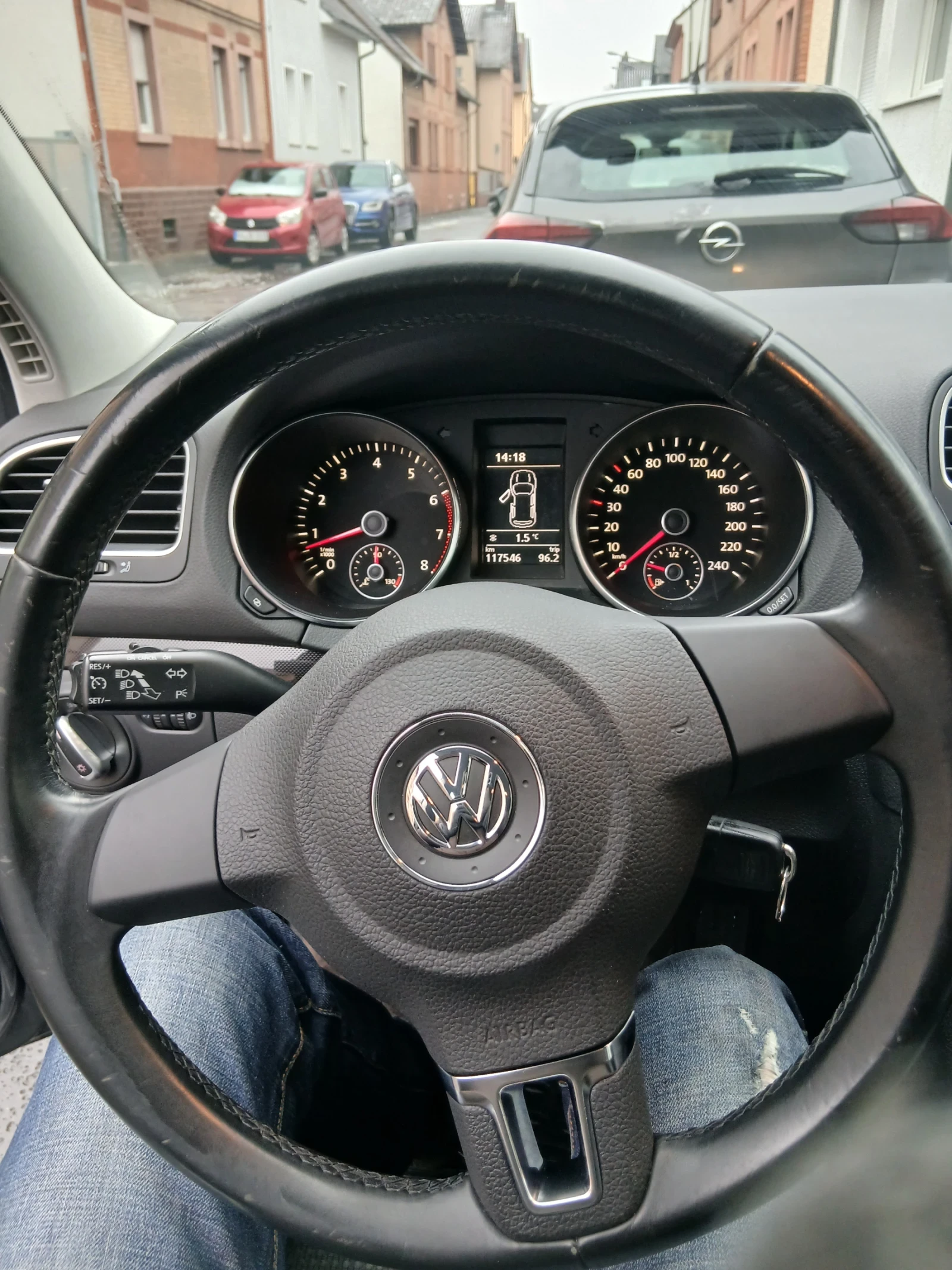 VW Golf 6 - изображение 3