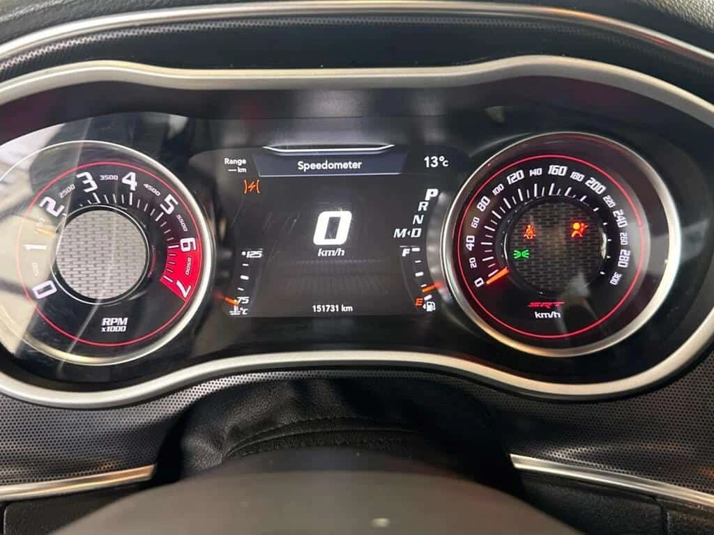 Dodge Challenger * SRT 392 * CARFAX * ЦЕНА ДО БГ, снимка 15 - Автомобили и джипове - 53986939