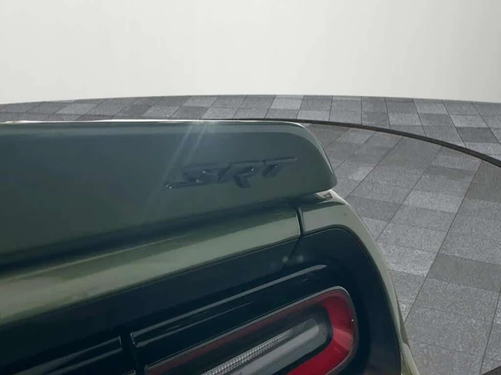 Dodge Challenger * SRT 392 * CARFAX * ЦЕНА ДО БГ, снимка 10 - Автомобили и джипове - 53986939