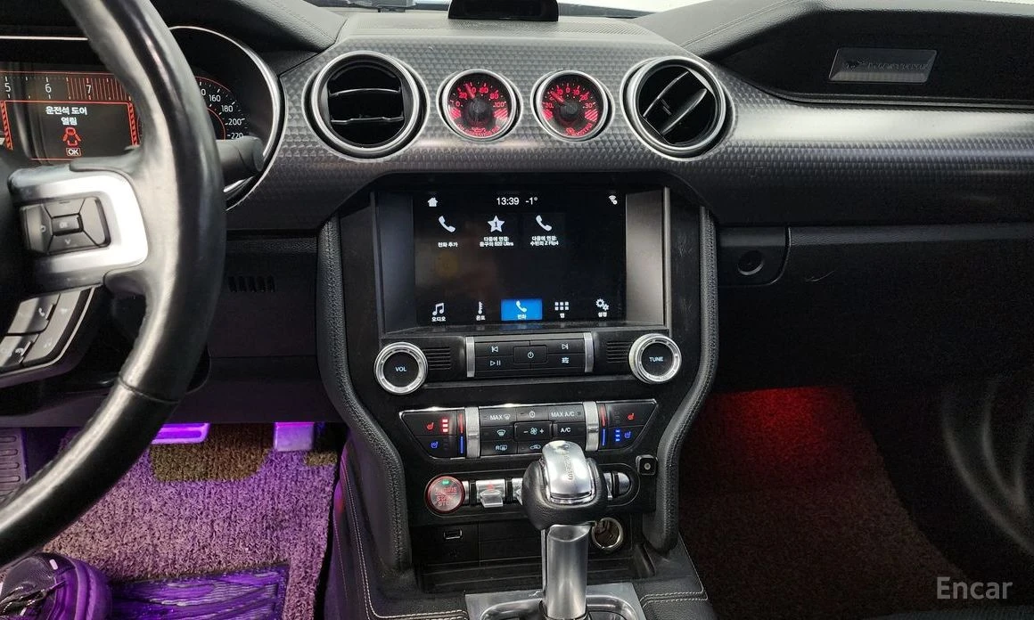 Ford Mustang 2.3* GT350PACK* ДИГИТАЛНО* ТАБЛО* ОБДУХВАНЕ* LANE*, снимка 9 - Автомобили и джипове - 54255809