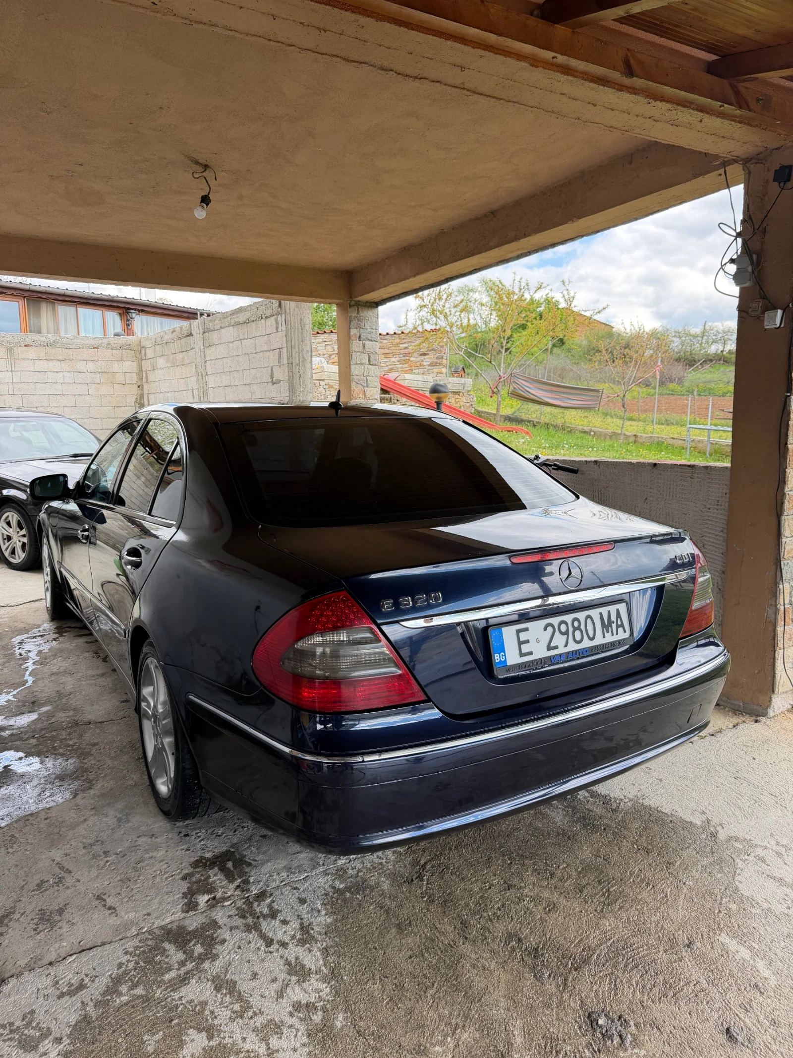 Mercedes-Benz E 320 320cdi evo 224hp На пружини, снимка 11 - Автомобили и джипове - 54308389