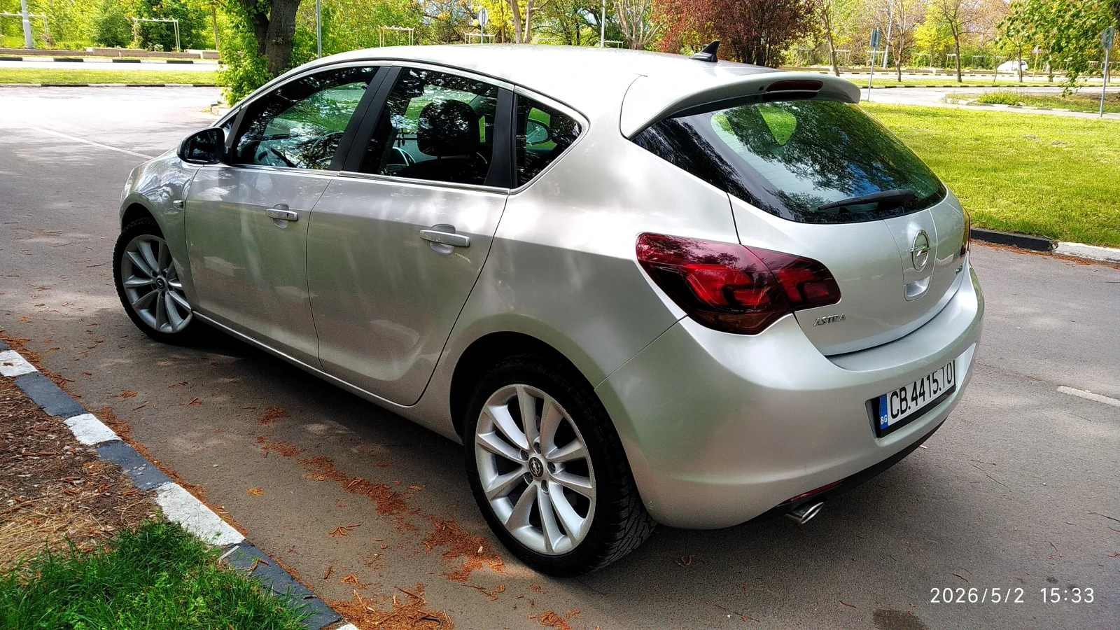Opel Astra 2.0 Cdti-Sport, снимка 3 - Автомобили и джипове - 54393054