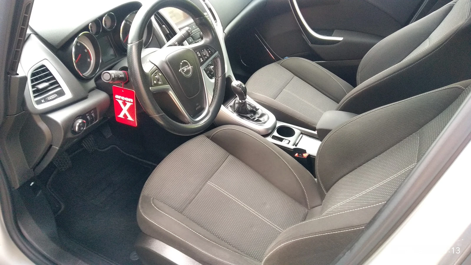 Opel Astra 2.0 Cdti-Sport, снимка 9 - Автомобили и джипове - 54393054
