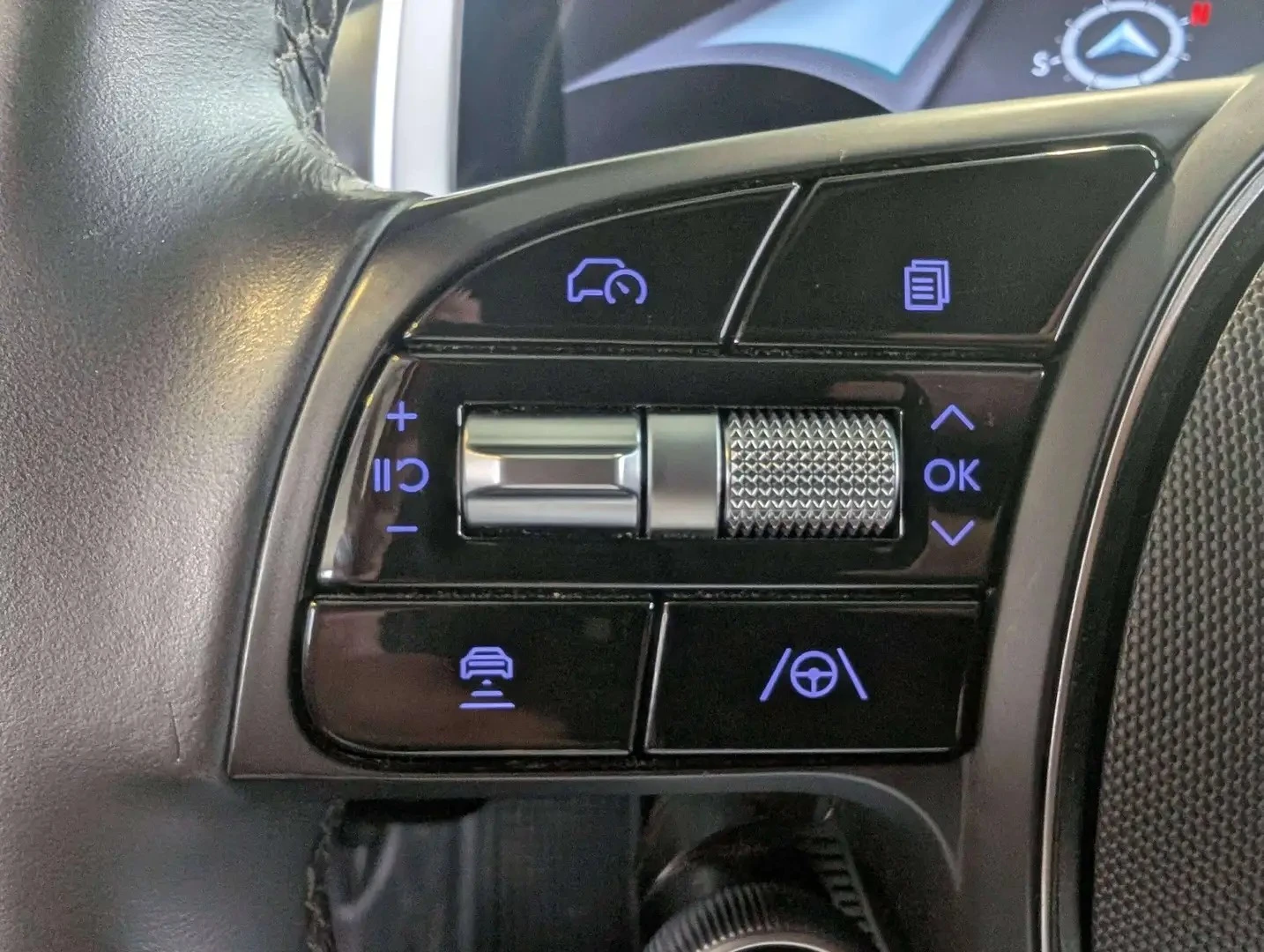 Hyundai Ioniq 6 Keyless* НАВИ* Blind spot* , снимка 14 - Автомобили и джипове - 55955547
