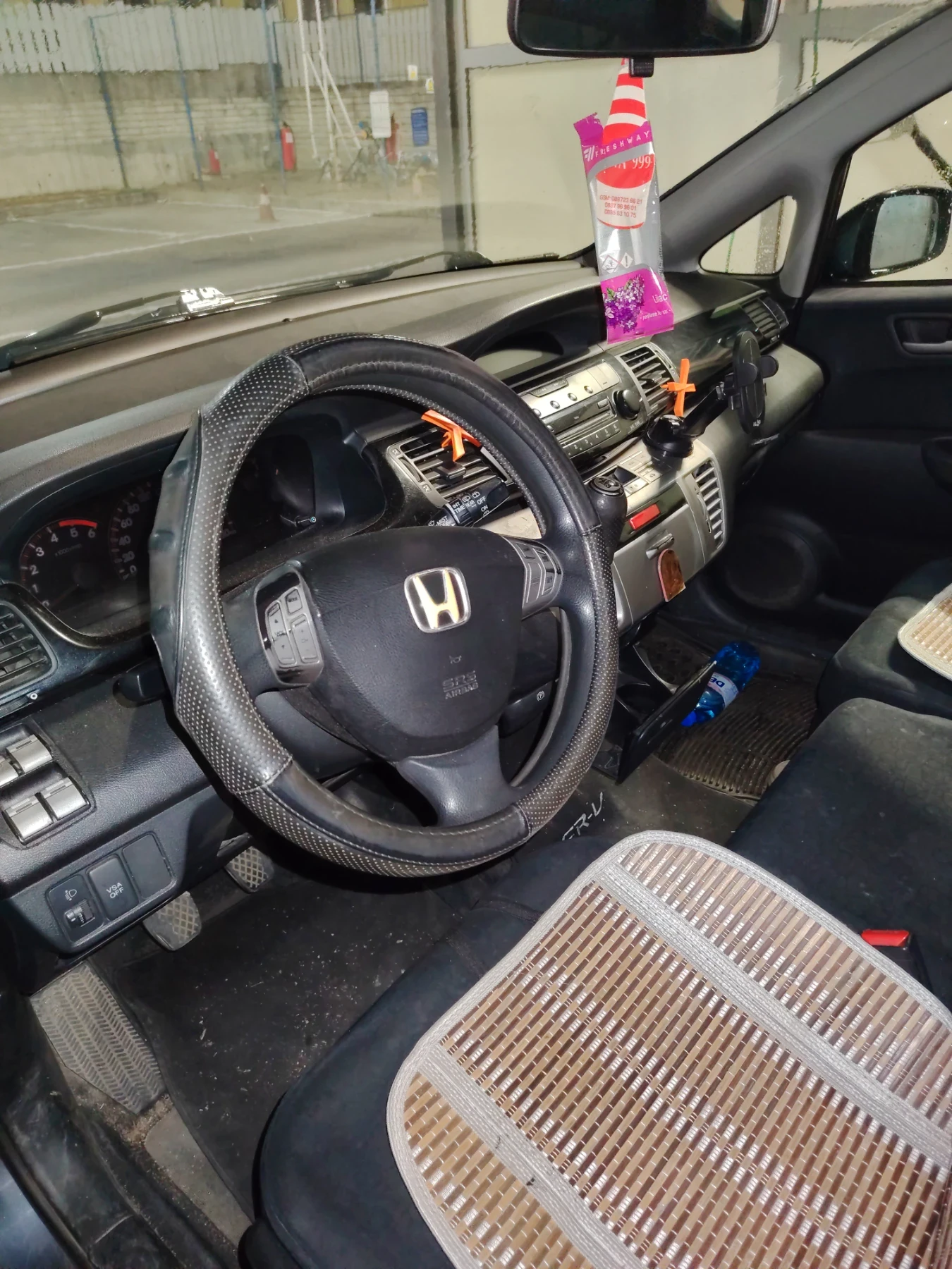 Honda Fr-v, снимка 5 - Автомобили и джипове - 56242040
