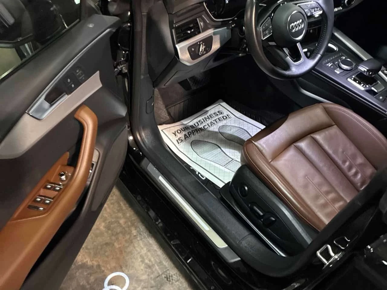 Audi A5 Premium Plus | CARFAX | ��� ��������� | OT AUDI | Mobile.bg � ����������� 7