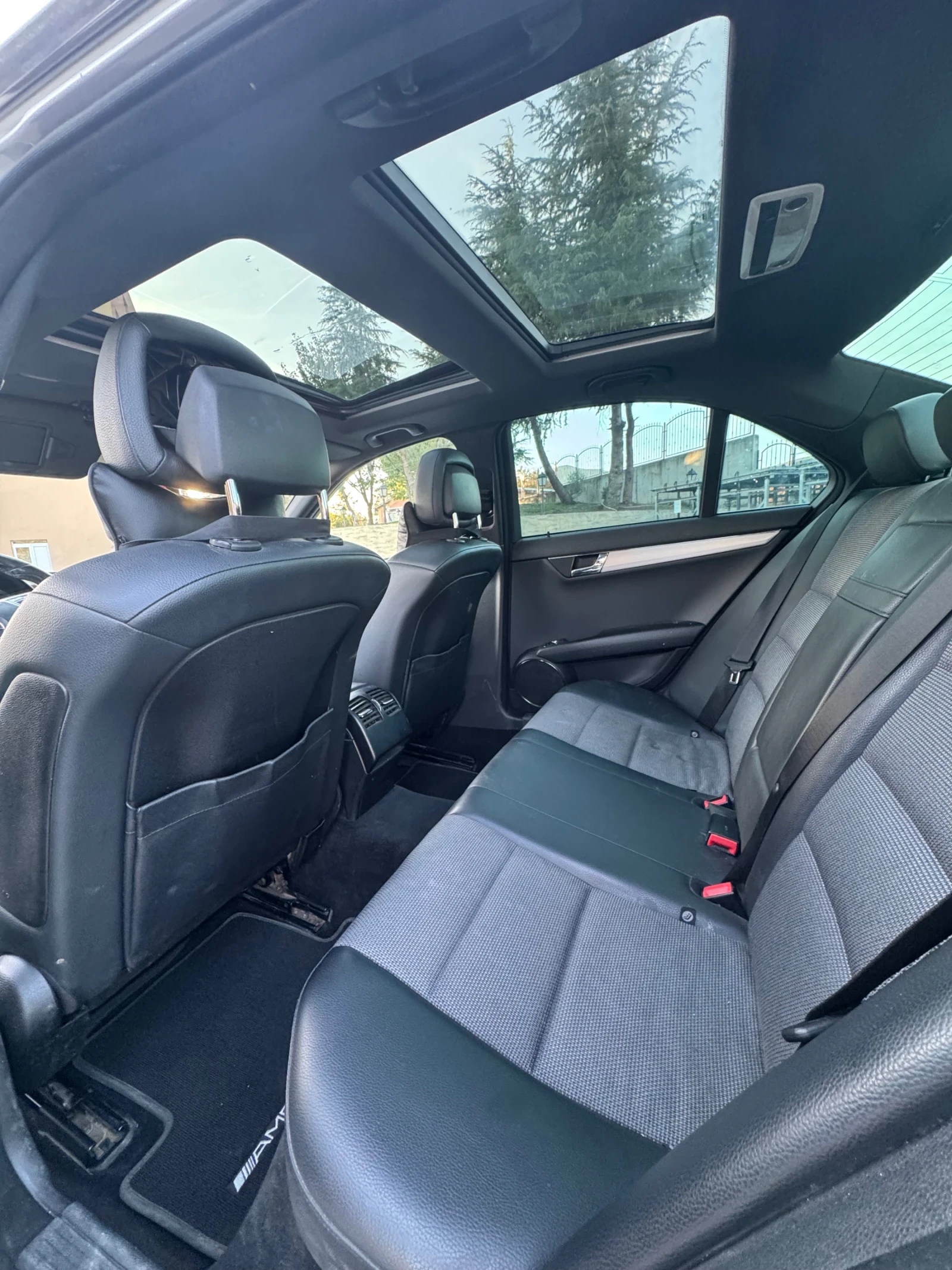 Mercedes-Benz C 220 * AMG Line* PANORAMA* ������� ������*  | Mobile.bg � ����������� 8