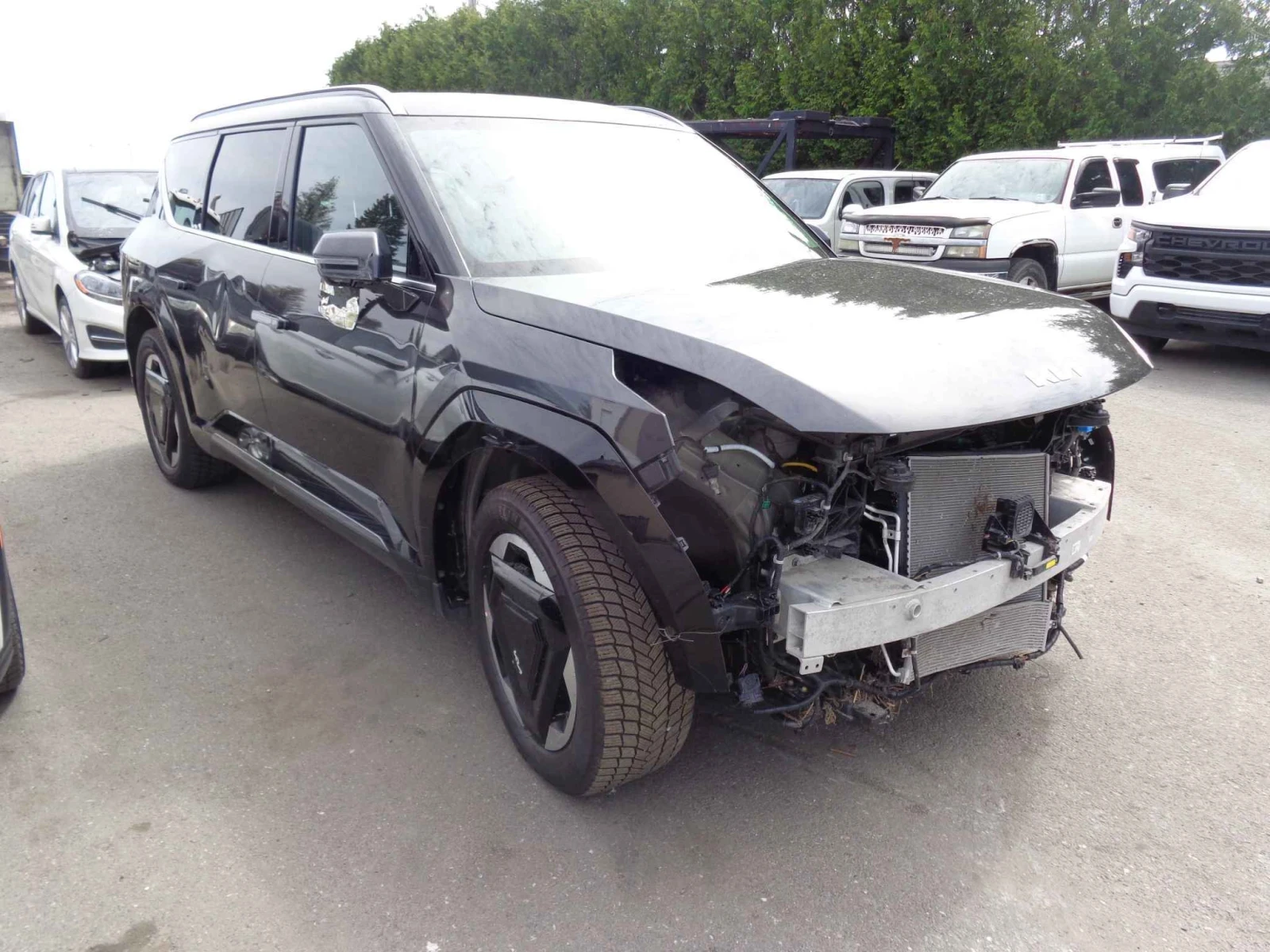 Kia EV9, снимка 3 - Автомобили и джипове - 56626062
