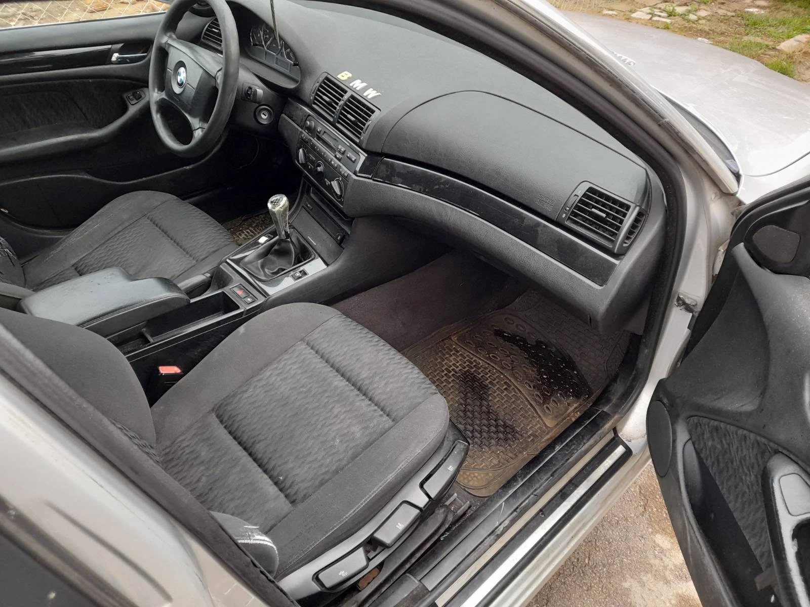BMW 320, снимка 5 - Автомобили и джипове - 56738183