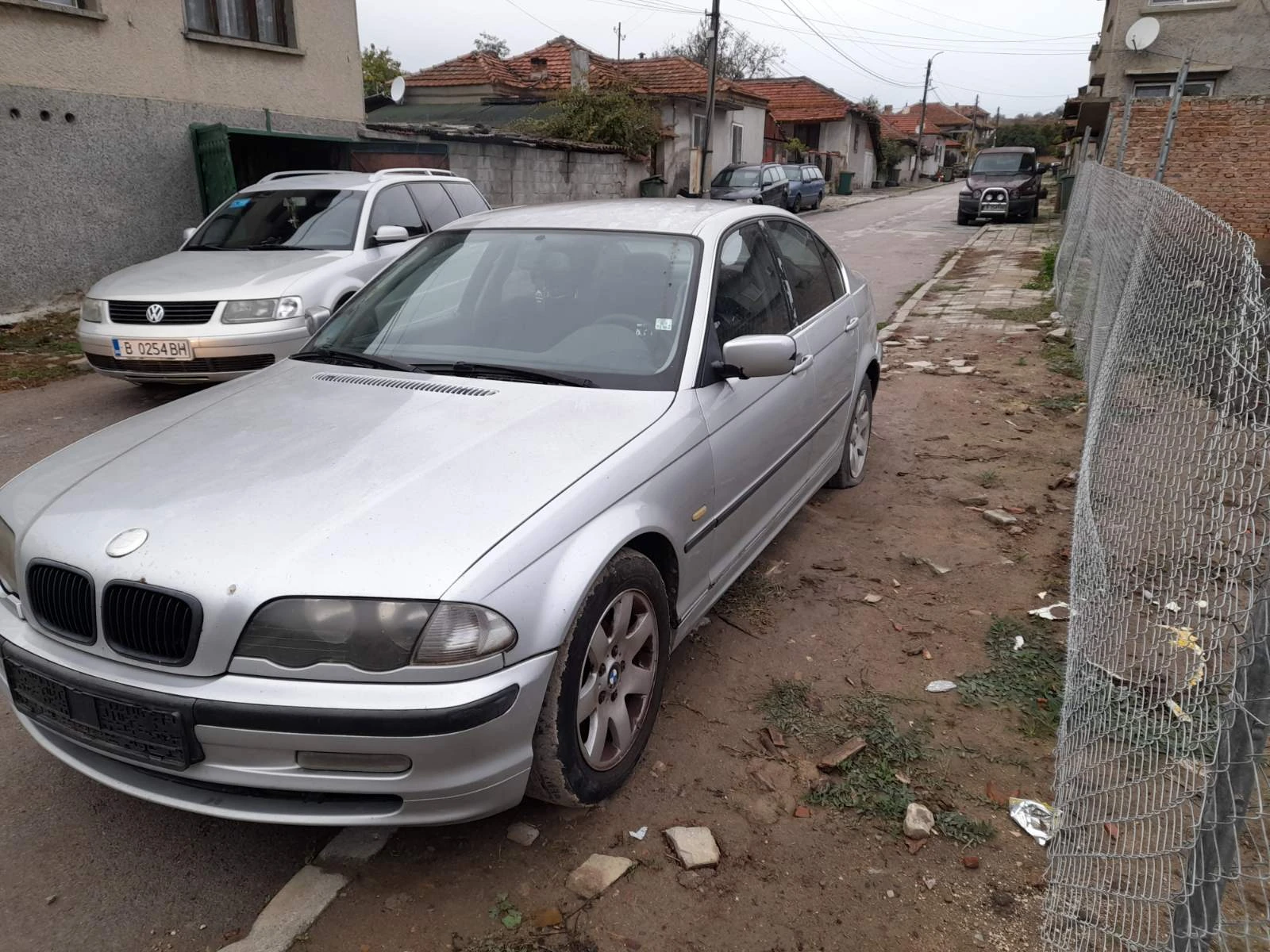 BMW 320, снимка 3 - Автомобили и джипове - 56738183