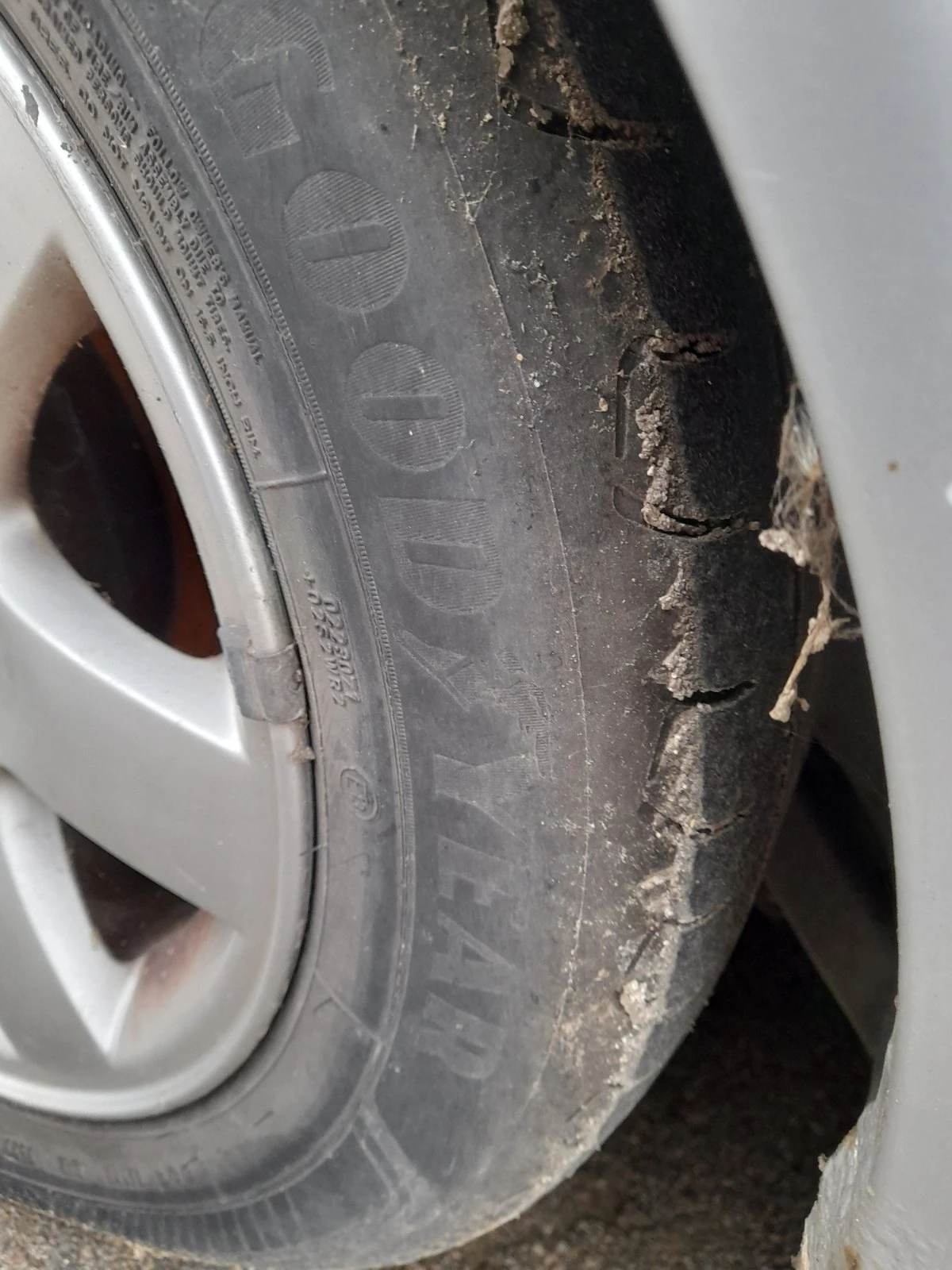 BMW 320, снимка 9 - Автомобили и джипове - 56738183