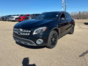 Mercedes-Benz GLA 250 | ПАНОРАMA| ПОДГРЕВИ| КОМПЛ. ГУМИ С ДЖАНТИ| CARFAX, снимка 1