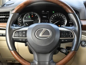 Lexus LX 570 ВСИЧКИ* ЕКСТРИ* БЕЗ* УДАРИ* FULL* , снимка 7