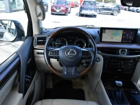 Lexus LX 570 ВСИЧКИ* ЕКСТРИ* БЕЗ* УДАРИ* FULL* , снимка 6