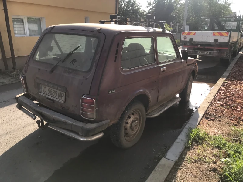 Lada Niva, снимка 4 - Автомобили и джипове - 47382826