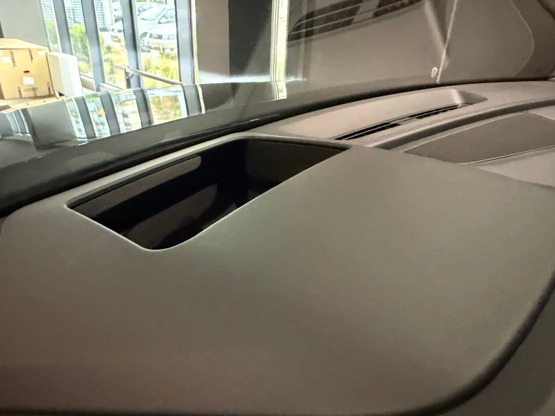 Audi RSQ8, снимка 5 - Автомобили и джипове - 52364206