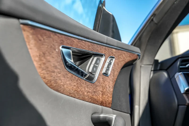 Audi Q8 S-LINE, PANORAMA, ПОДГРЕВИ, ОБДУХВАНЕ, 360* , снимка 7 - Автомобили и джипове - 52507445