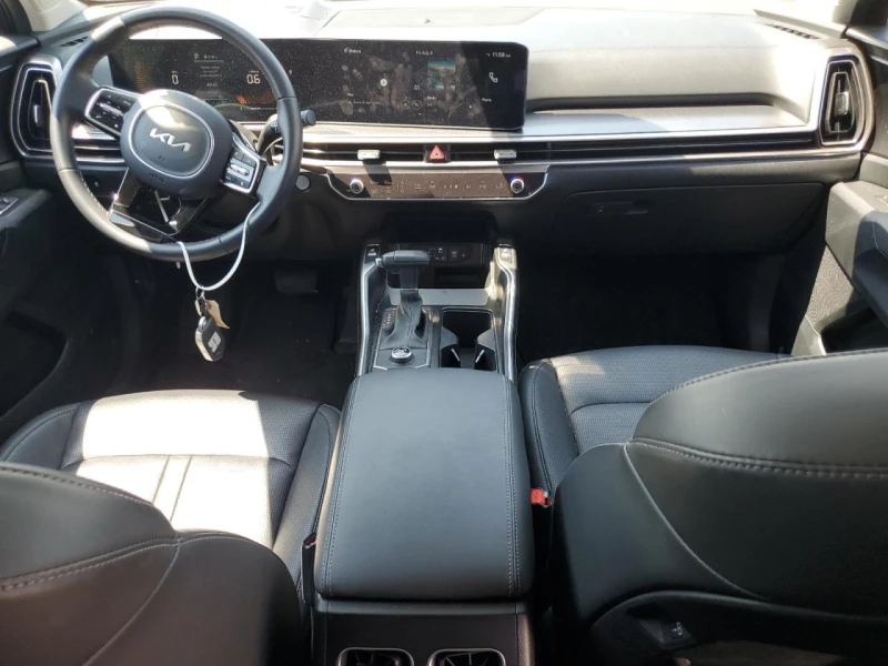 Kia Sorento S* Подгрев* Камера* Панорама, снимка 8 - Автомобили и джипове - 52726639