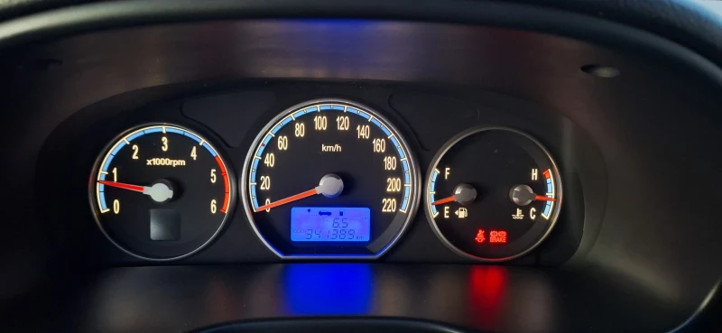 Hyundai Santa fe, снимка 6 - Автомобили и джипове - 52834776